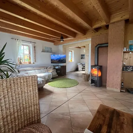 La Dolce Im Tiroler-holzhaus * Bad Elster
