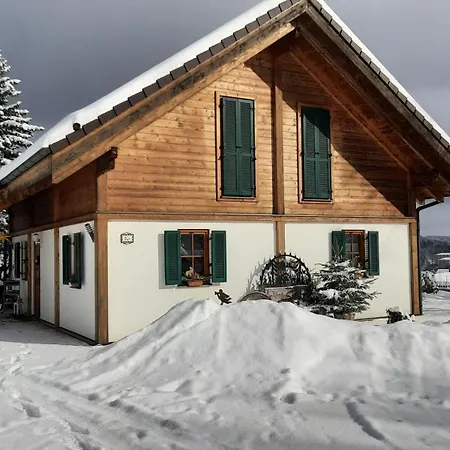 Biohauszeit Im Tiroler-holzhaus